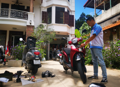 Cứu hộ xe máy Quận Bình Thạnh – Dịch vụ hỗ trợ tân nơi 24/7