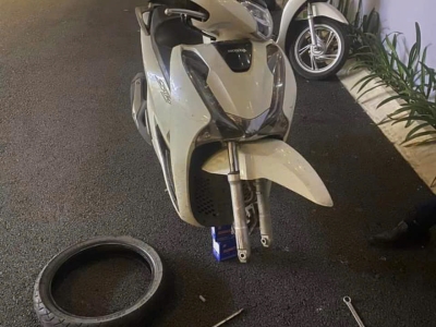 Cứu hộ xe máy Quận 11 – Dịch vụ hỗ trợ tân nơi 24/7