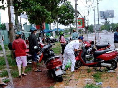 Cứu hộ xe máy Quận 7 – Dịch vụ hỗ trợ tân nơi 24/7