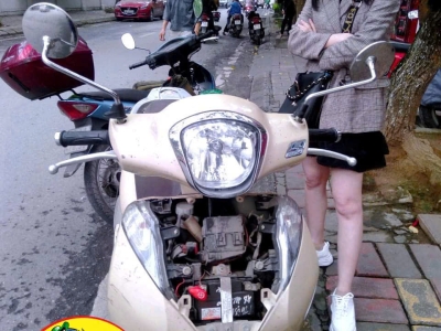 Cứu hộ xe máy Quận Tân phú – Dịch vụ hỗ trợ tân nơi 24/7